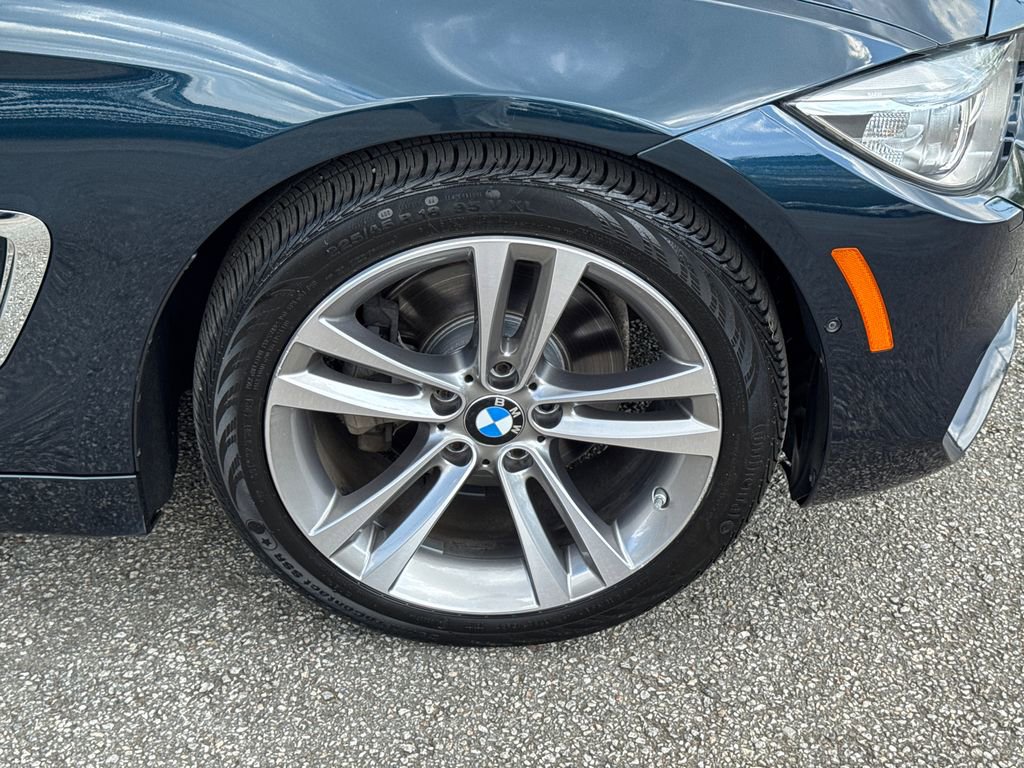 Used 2017 BMW 430i Convertible image 12