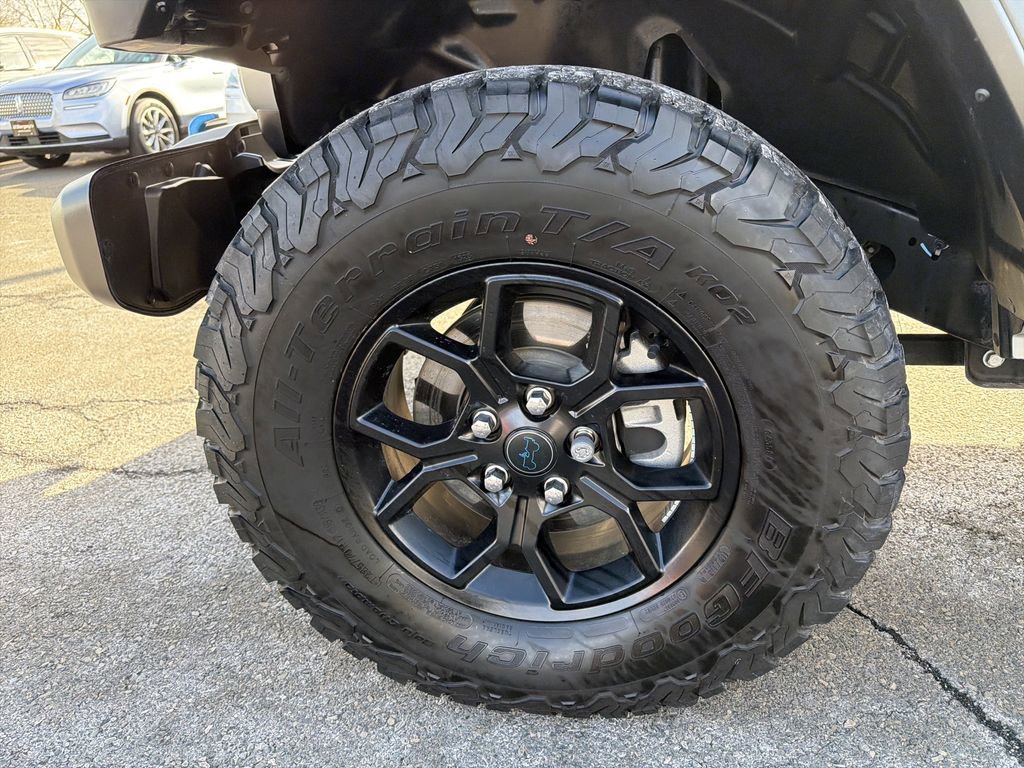 Used 2024 Jeep Wrangler Unlimited AWD/4WD image 30