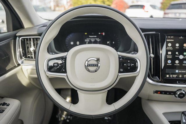 New 2026 Volvo V60 B5 Cross Country Plus w/ Protection Package Premier image 25