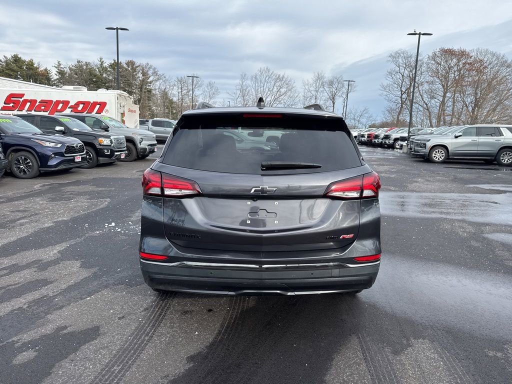 Used 2022 Chevrolet Equinox RS w/ RS Leather Package image 4