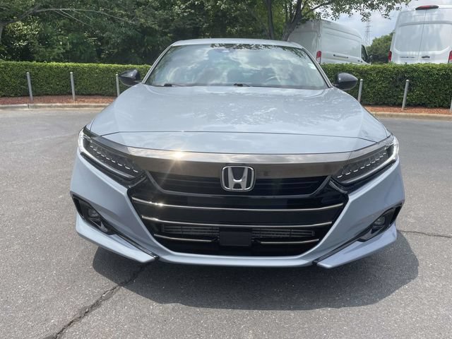 Used 2022 Honda Accord Sport image 2