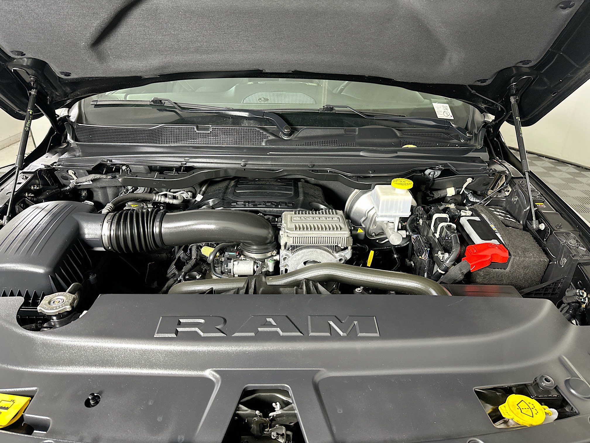 Used 2023 RAM 1500 Big Horn AWD/4WD image 32