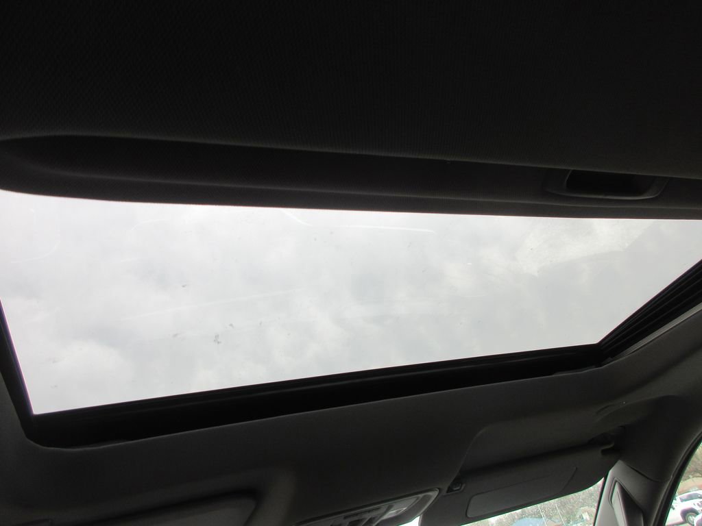 New 2026 GMC Sierra 2500 SLT image 16