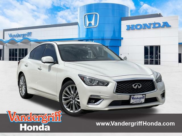 Used 2021 INFINITI Q50 Luxe image 1