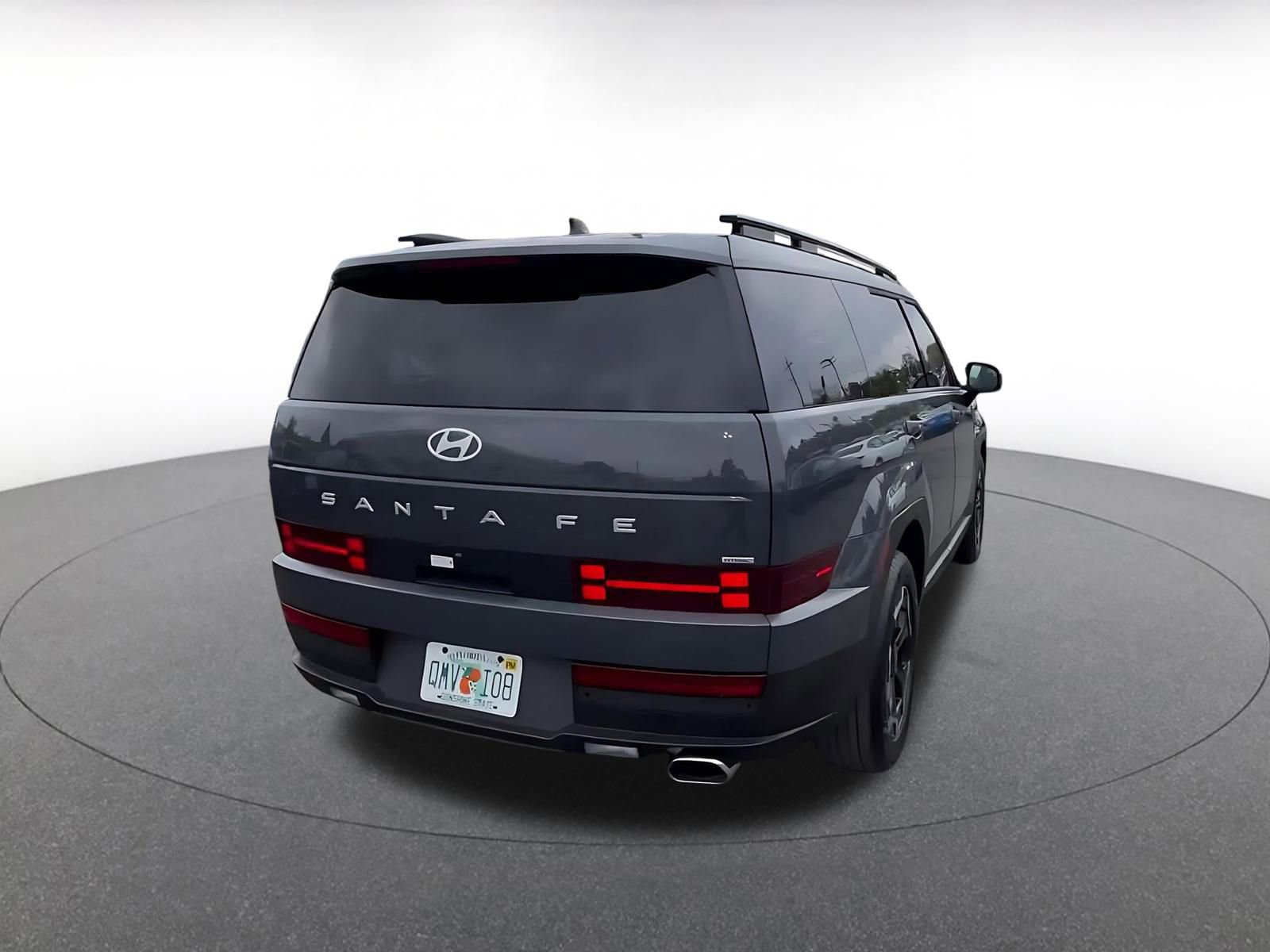 Used 2025 Hyundai Santa Fe SEL image 14