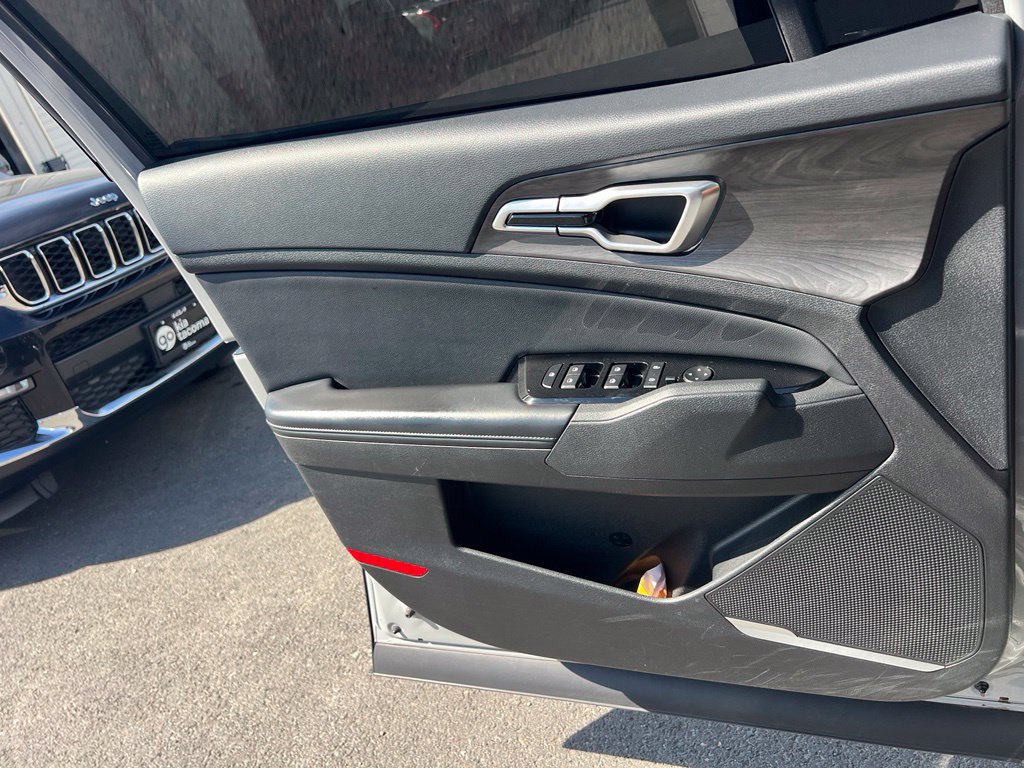 Certified 2023 Kia Sportage X-Line AWD/4WD image 15
