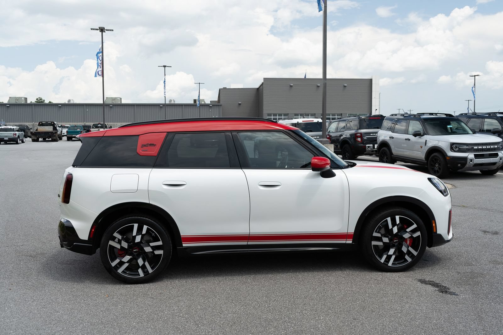 Used 2026 MINI Cooper Countryman John Cooper Works AWD/4WD image 12