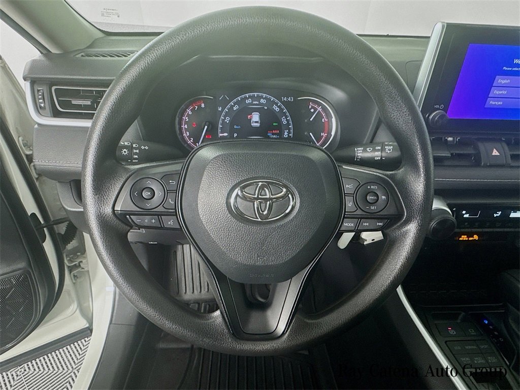Used 2023 Toyota RAV4 LE image 11