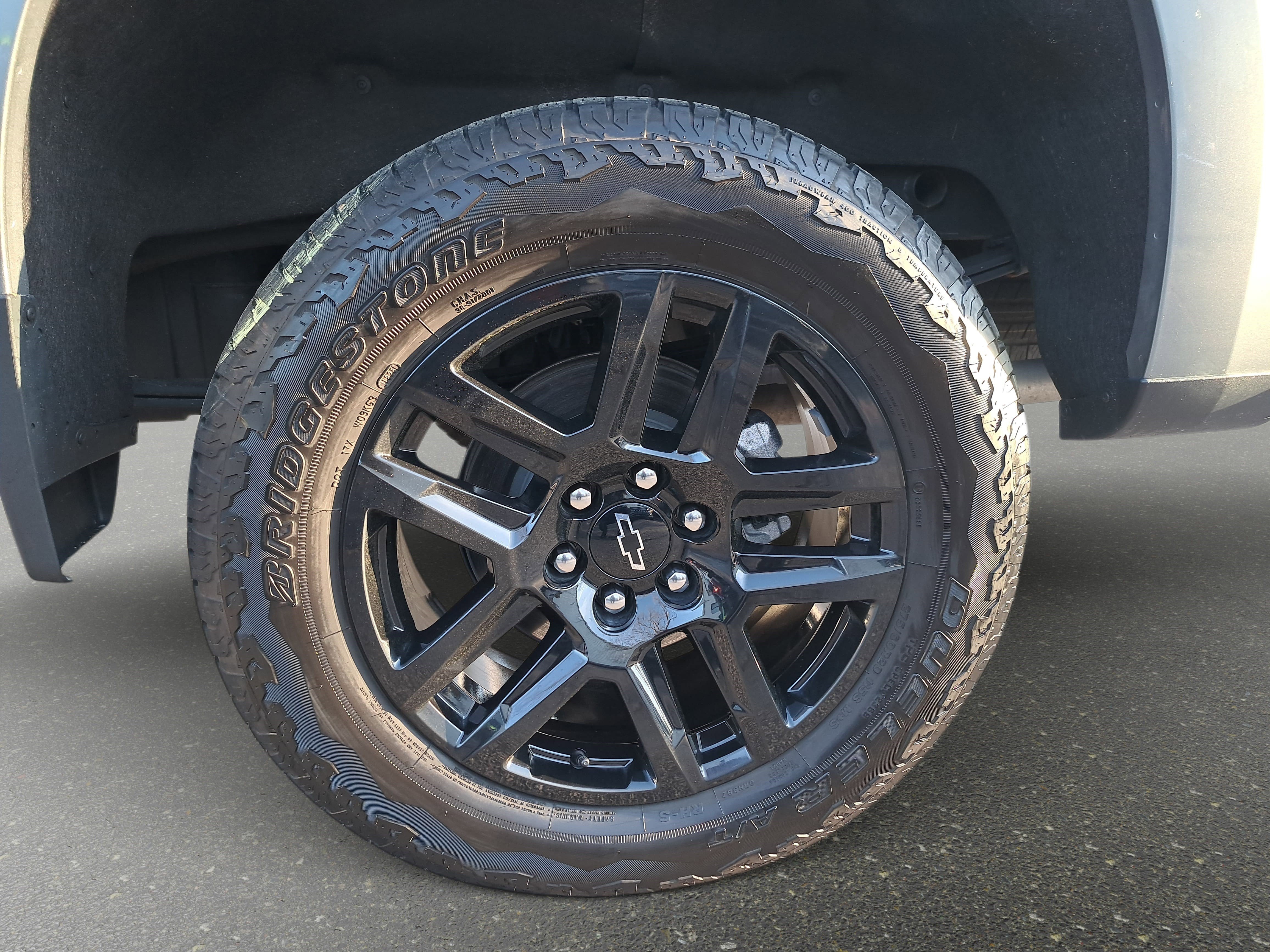 Used 2025 Chevrolet Silverado 1500 LT Trail Boss w/ Convenience Package II image 31