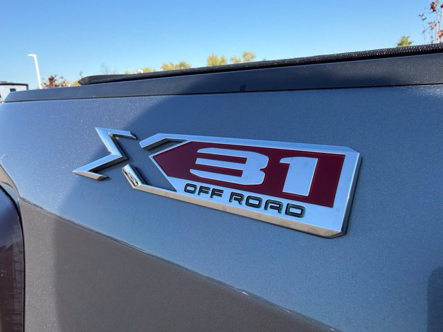 Used 2021 GMC Sierra 1500 Elevation w/ Preferred Package AWD/4WD image 8