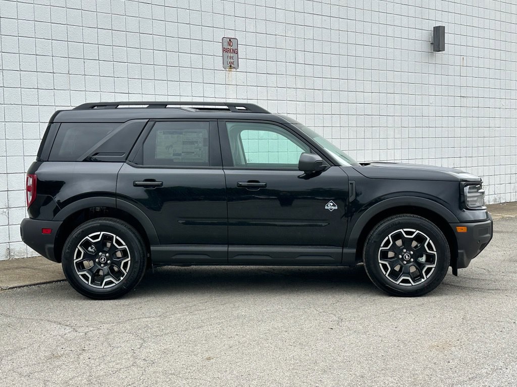 New 2026 Ford Bronco Sport Outer Banks w/ Outer Banks Tech Package+ AWD/4WD image 4
