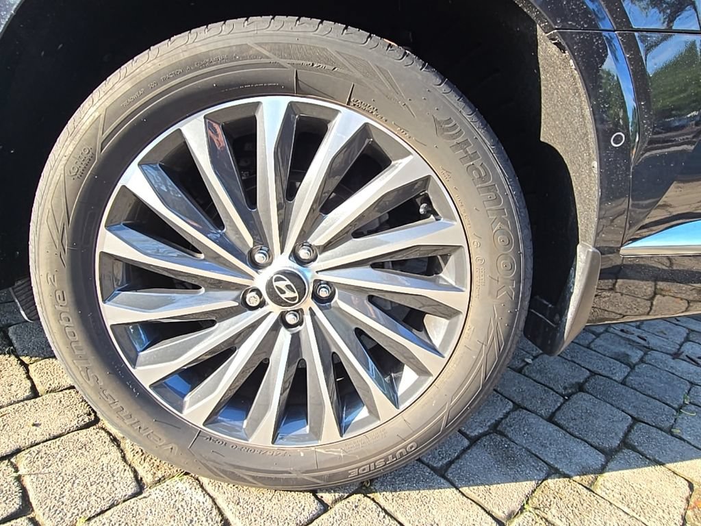 Used 2023 Hyundai Palisade Calligraphy w/ Cargo Package FWD image 9