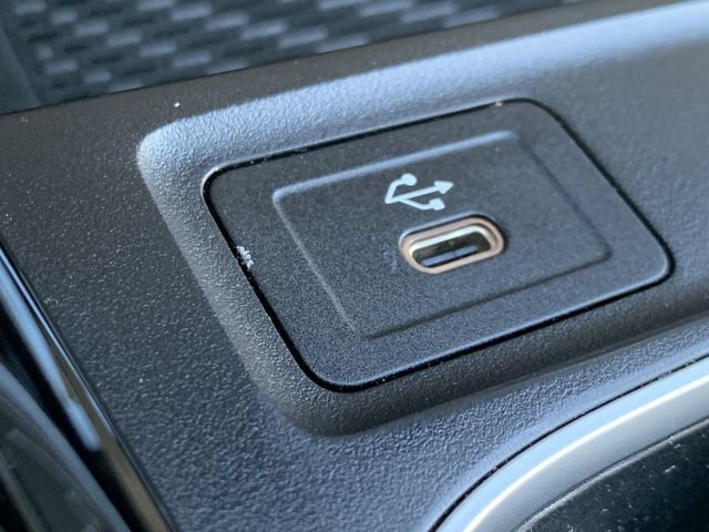 Used 2024 Mercedes-Benz GLA 250 4MATIC image 29