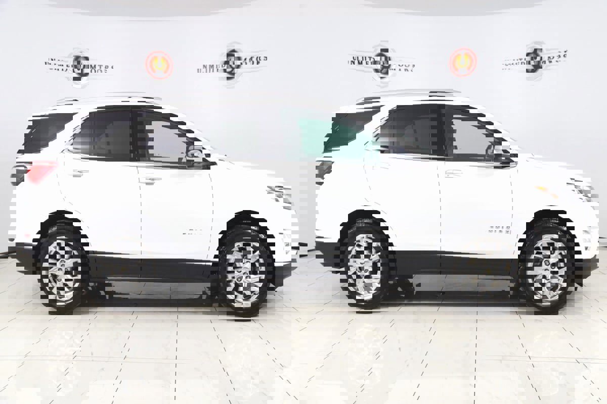 Used 2021 Chevrolet Equinox Premier AWD/4WD image 2
