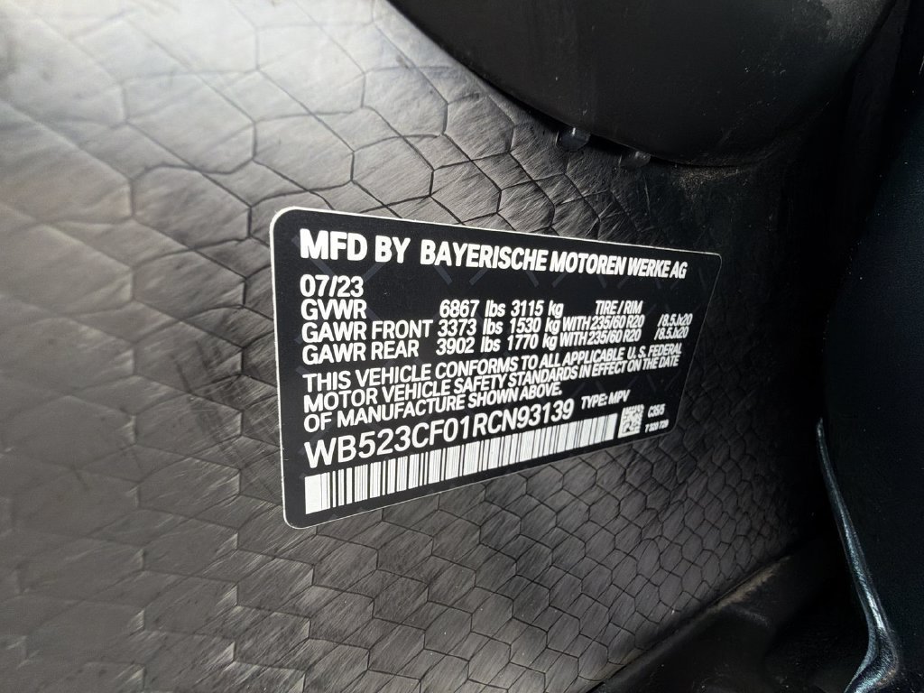 Used 2024 BMW iX xDrive50 AWD/4WD image 29