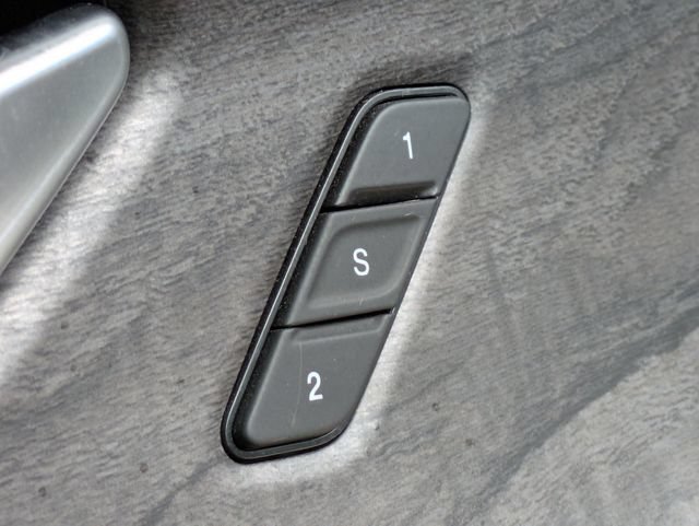Certified 2022 Jeep Grand Cherokee L Limited RWD image 18
