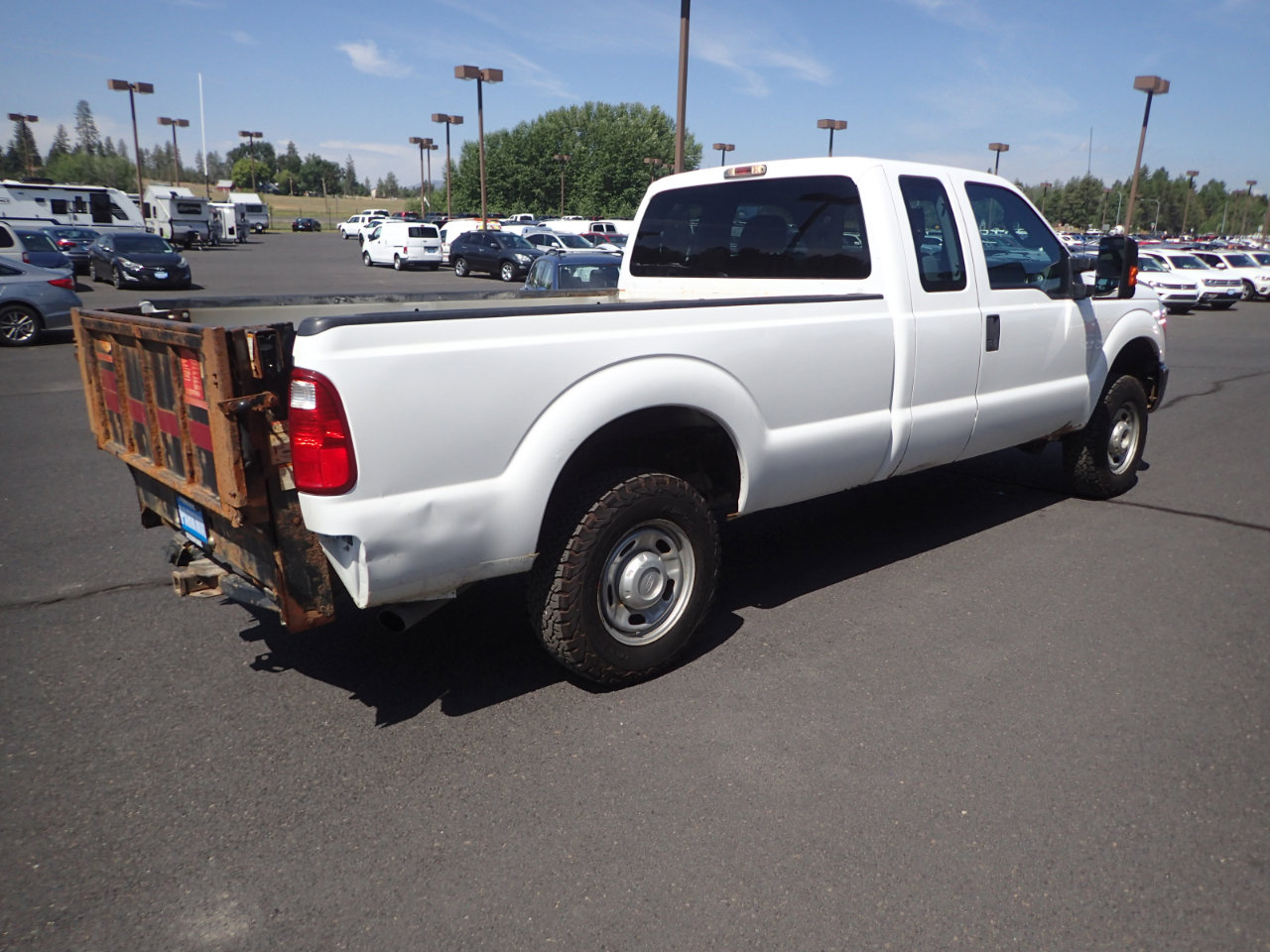 Used 2016 Ford F250 XL w/ Power Equipment Group image 5