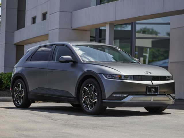 Used 2024 Hyundai Ioniq 5 SEL RWD image 1