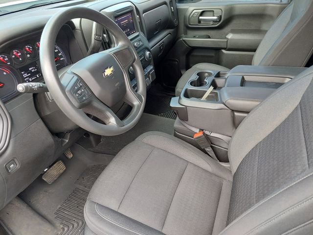 Used 2024 Chevrolet Silverado 2500 Custom w/ Custom Convenience Package image 9