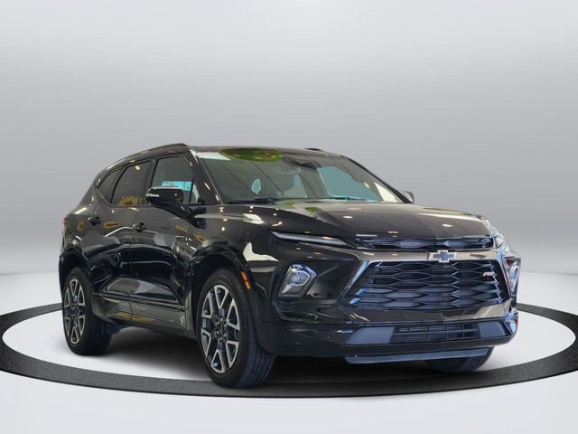 Certified 2025 Chevrolet Blazer RS w/ Enhanced Convenience Package AWD/4WD image 5
