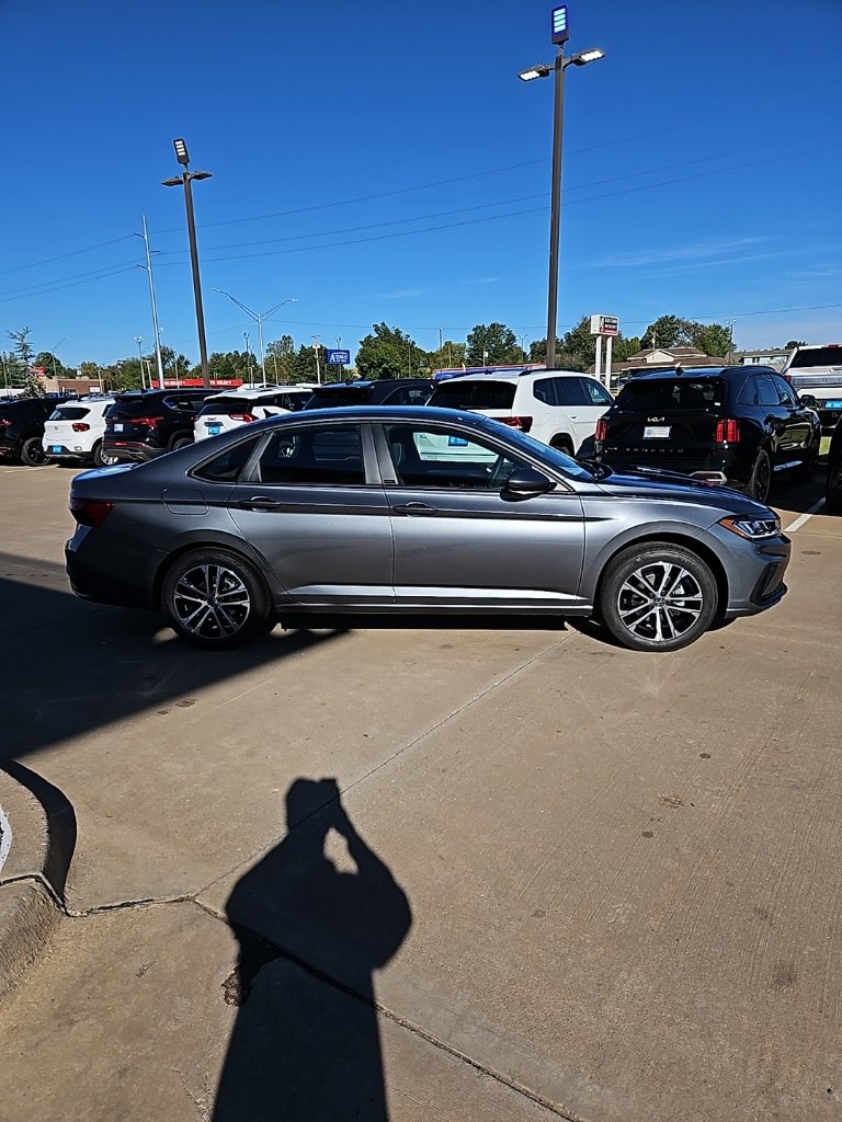 New 2026 Volkswagen Jetta Sport image 4