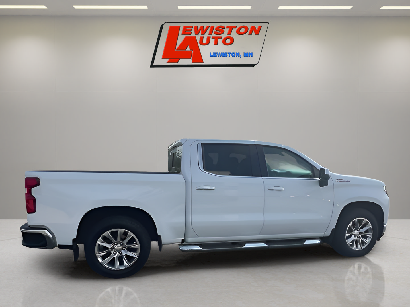Certified 2022 Chevrolet Silverado 1500 LTZ AWD/4WD image 9