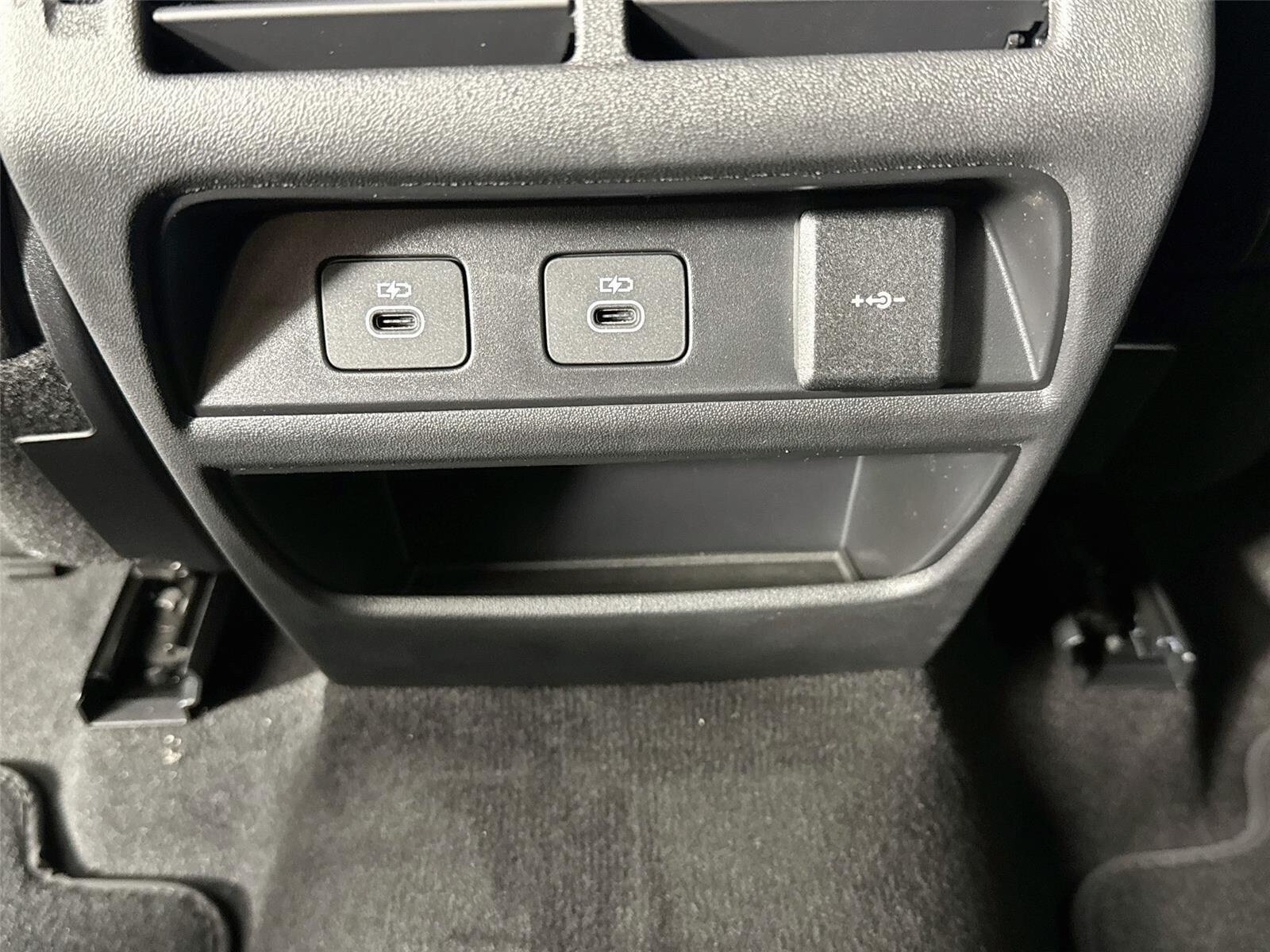 New 2026 Land Rover Discovery Sport Landmark AWD/4WD image 28