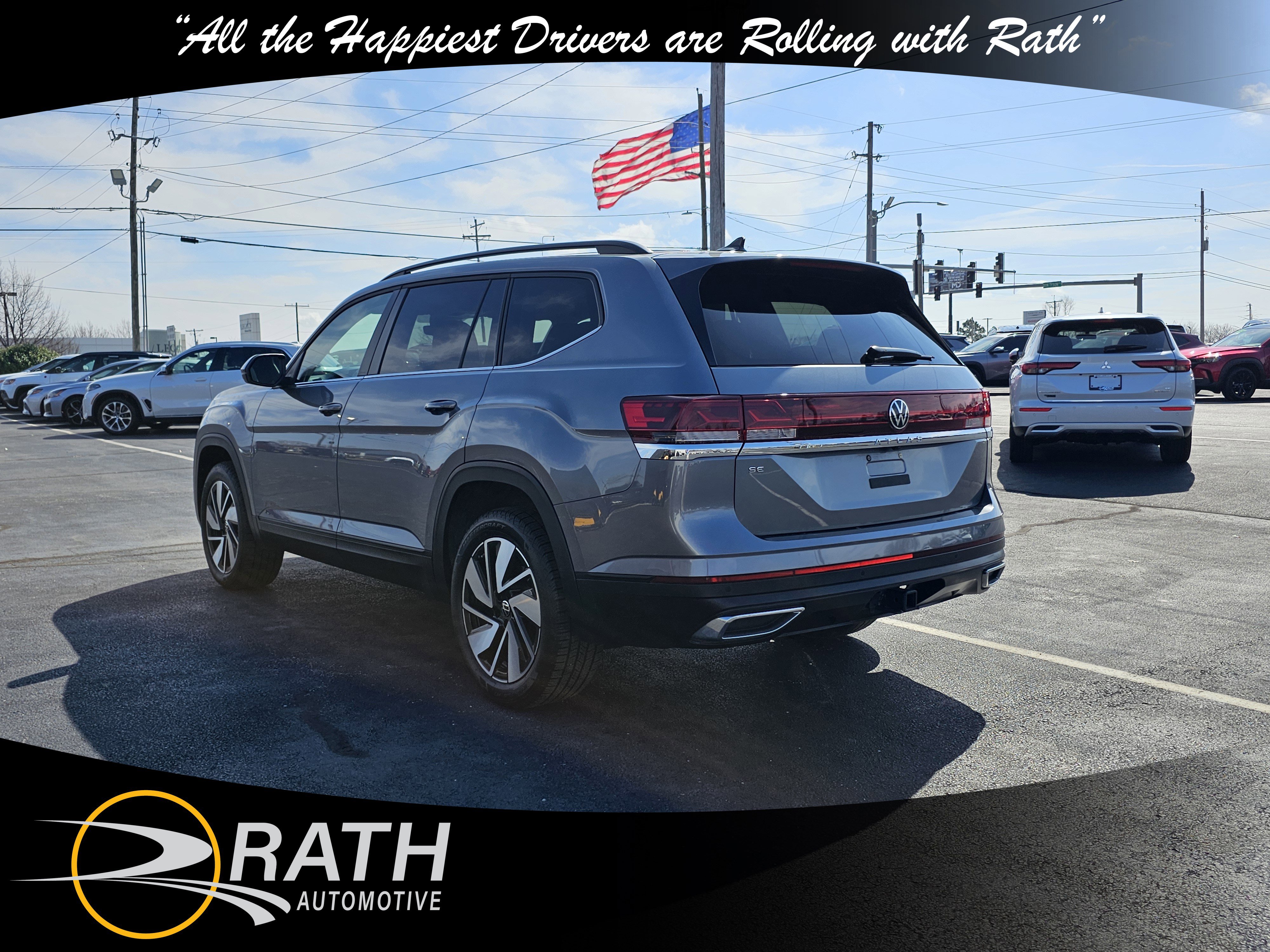 Used 2025 Volkswagen Atlas SE image 8