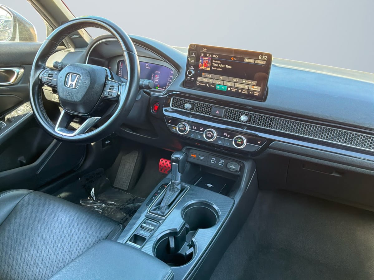 Used 2022 Honda Civic Sport Touring image 14