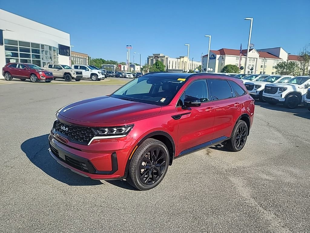 Certified 2023 Kia Sorento SX AWD/4WD image 3
