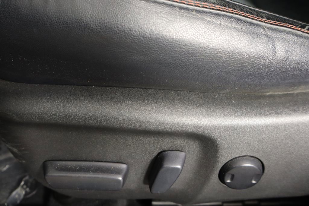 Used 2017 Toyota Camry XSE w/ Moonroof Package image 22