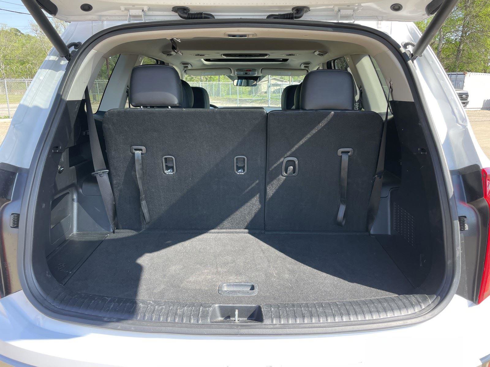 Used 2025 Kia Telluride S FWD image 39
