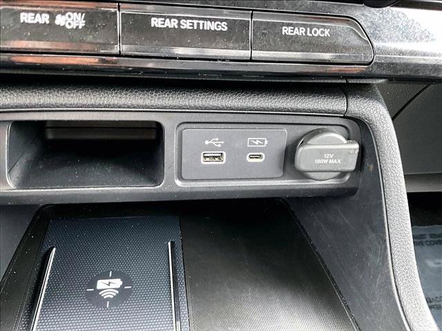 Used 2023 Honda Pilot Touring image 26