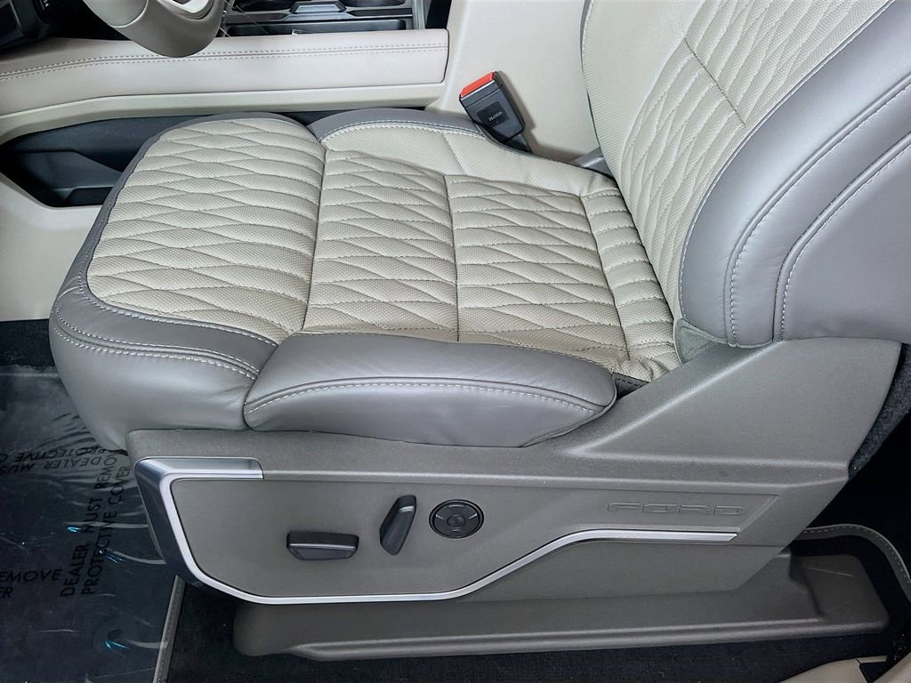 New 2026 Ford F350 Platinum w/ Platinum Plus Package image 23