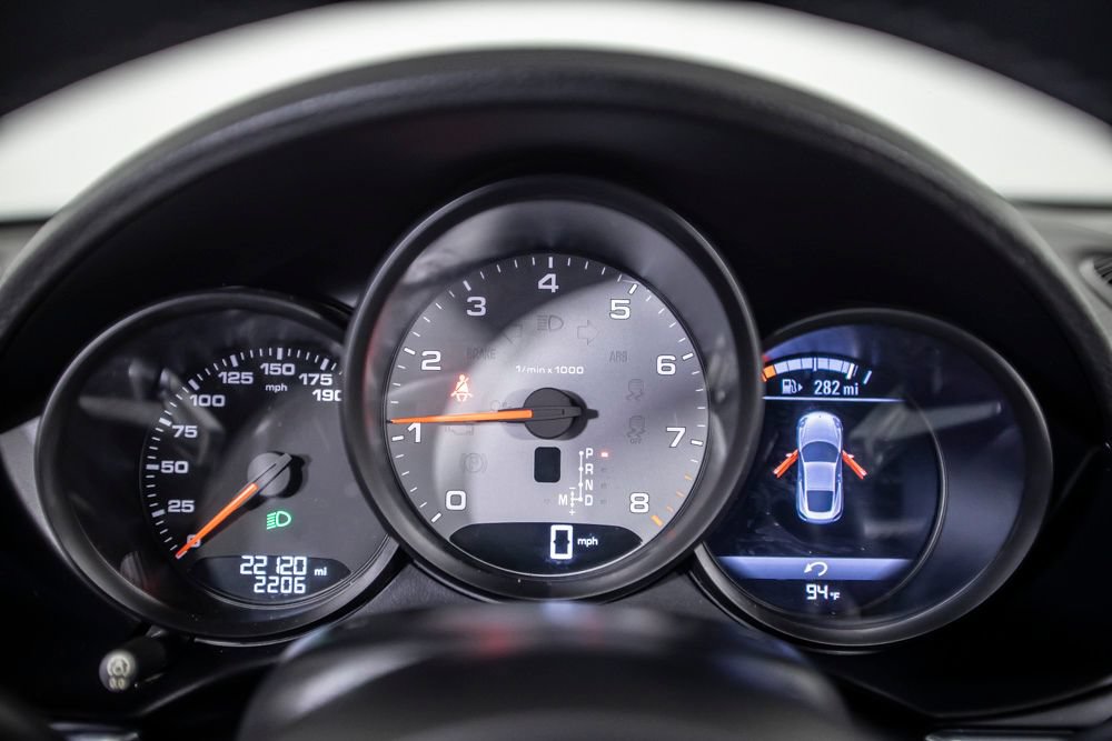 Used 2018 Porsche 718 Cayman S RWD image 22