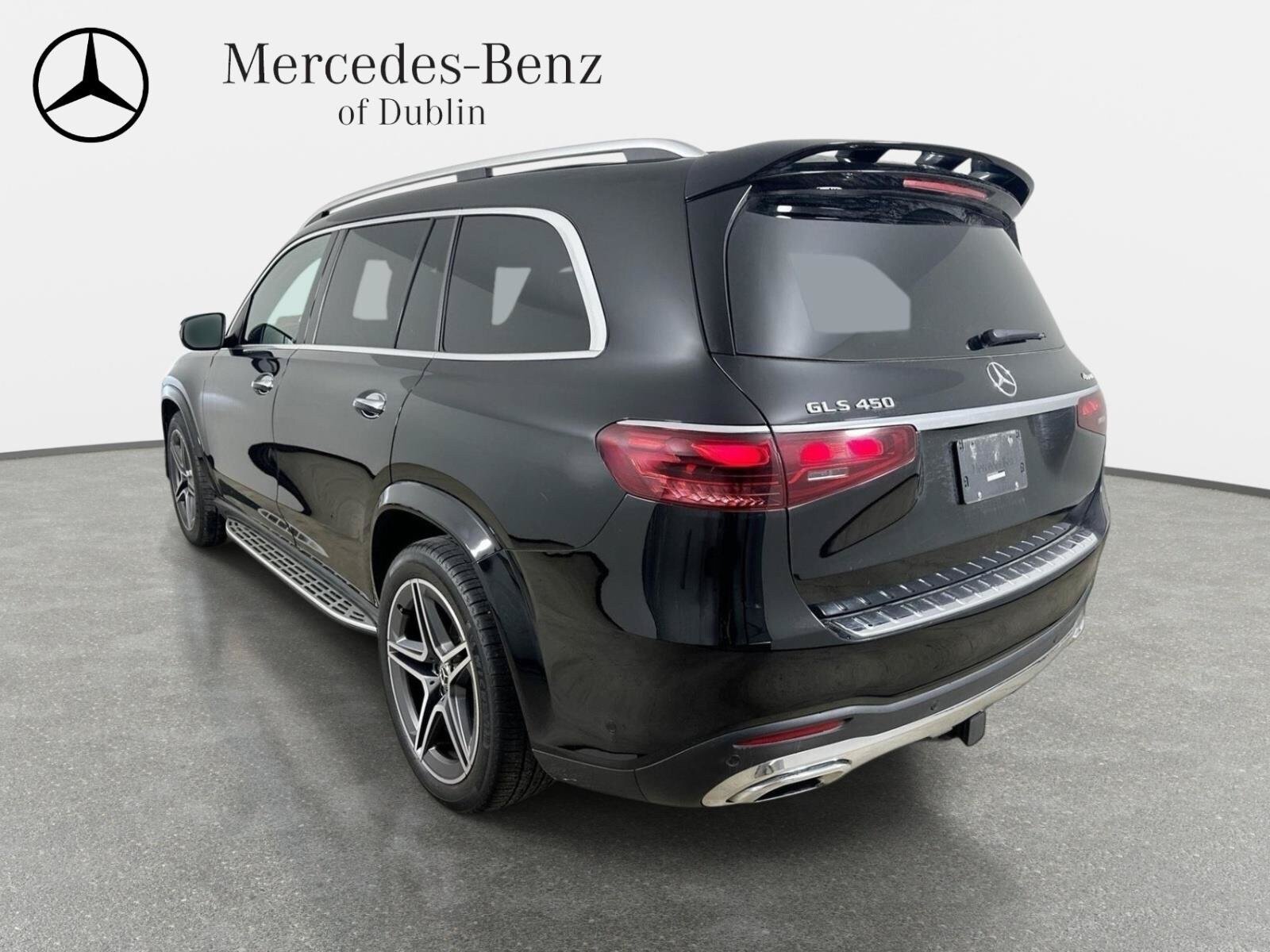 Used 2024 Mercedes-Benz GLS 450 4MATIC image 4