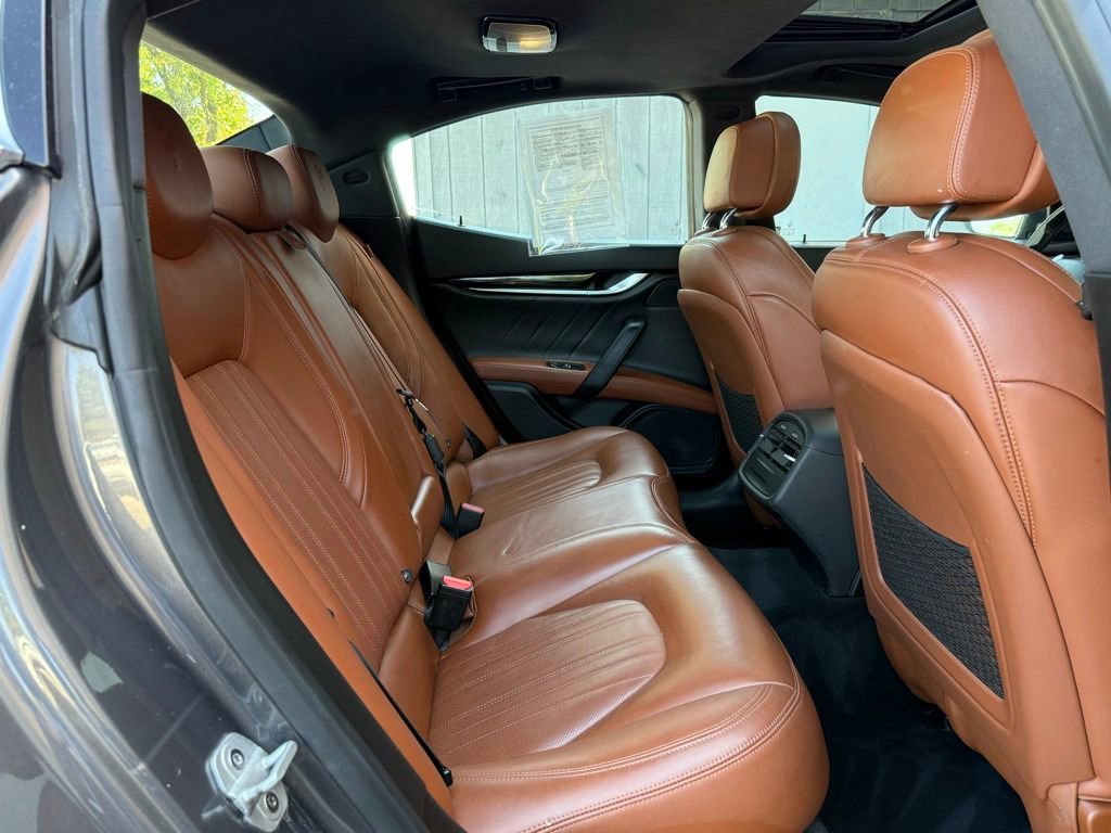Used 2019 Maserati Ghibli S GranLusso AWD/4WD image 21