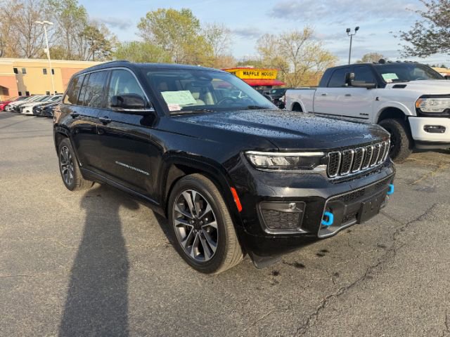 Used 2022 Jeep Grand Cherokee Overland image 1