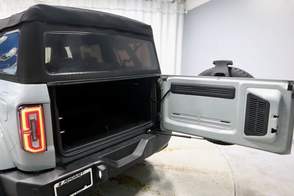 Used 2023 Ford Bronco Outer Banks image 15