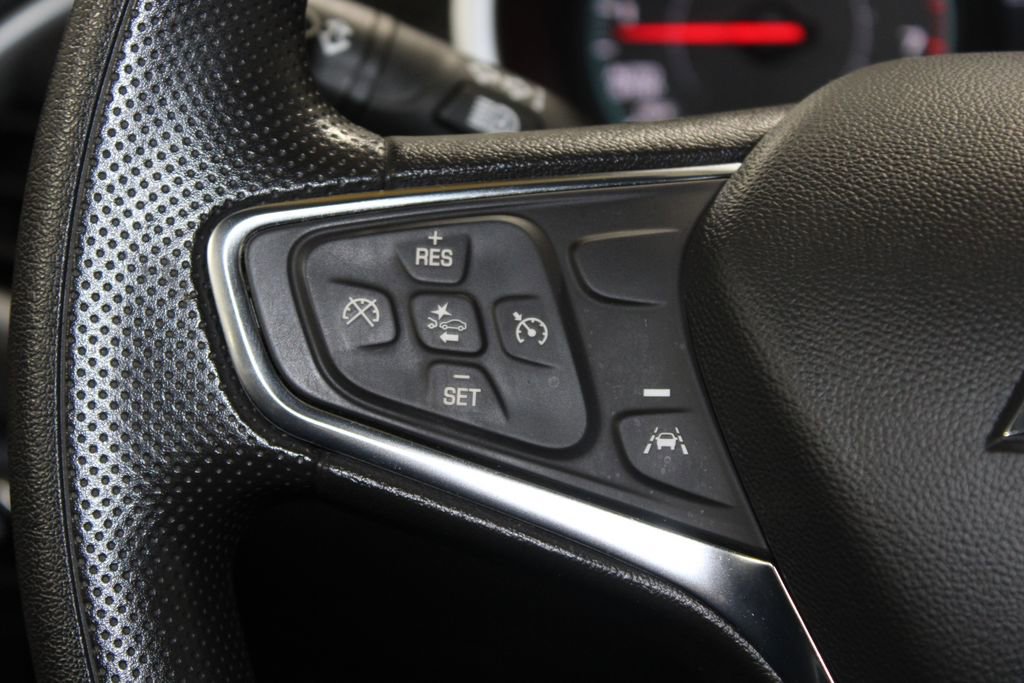 Used 2024 Chevrolet Malibu LT image 32