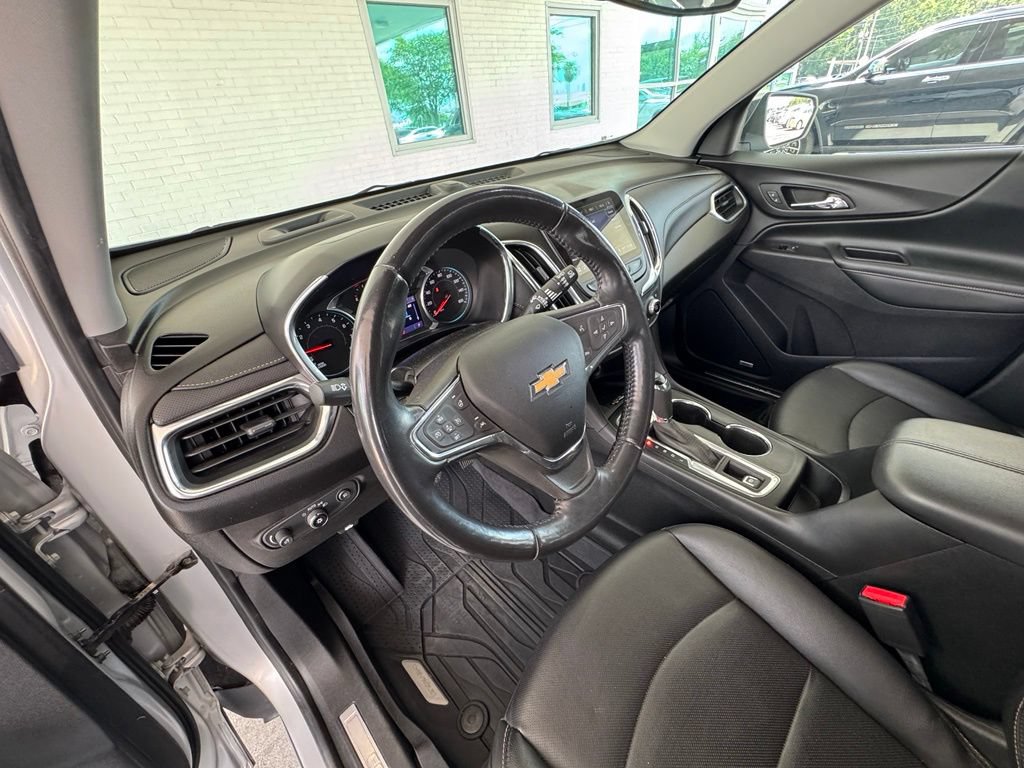 Used 2020 Chevrolet Equinox Premier AWD/4WD image 13