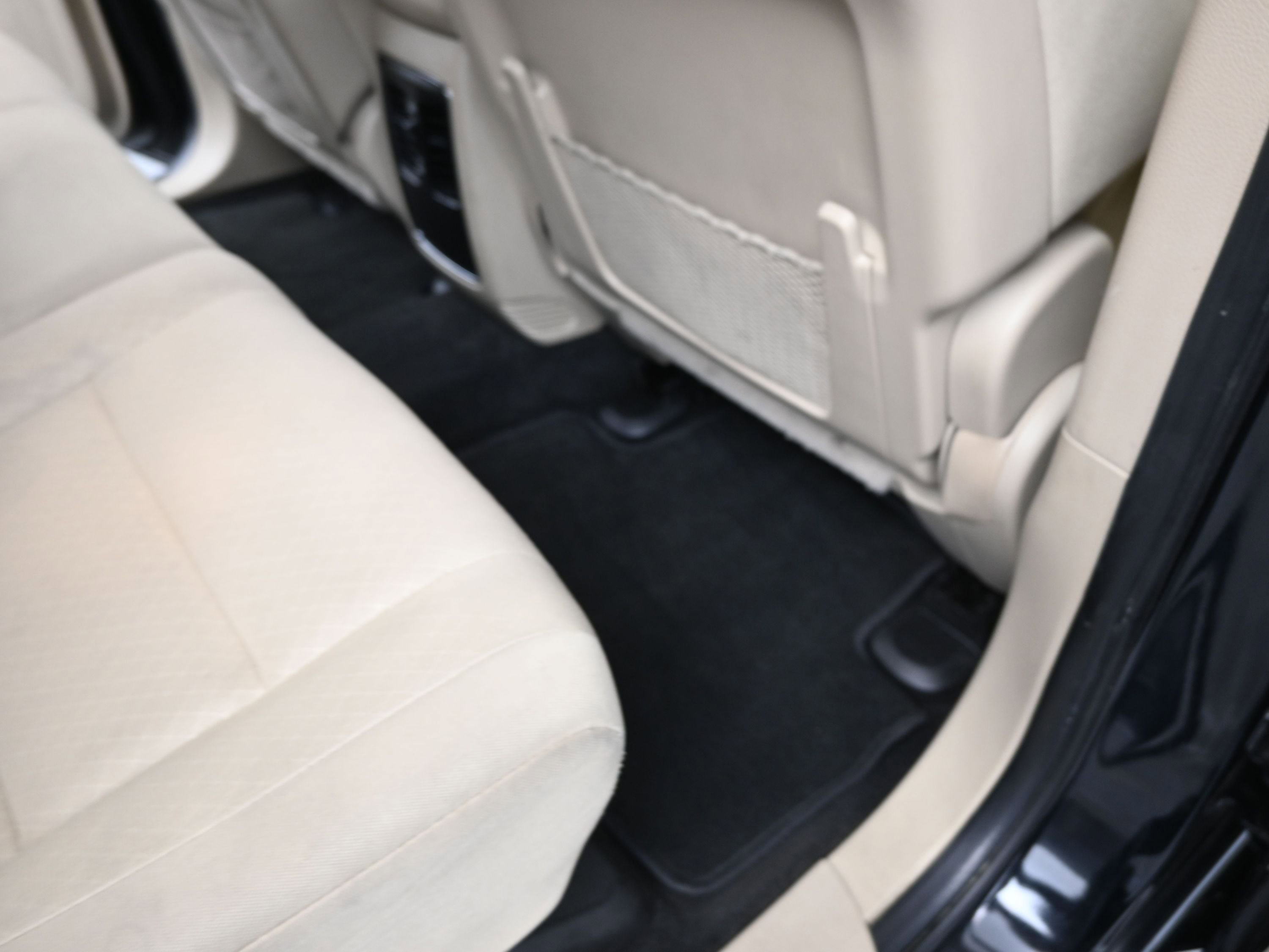 Used 2022 Jeep Grand Cherokee Laredo E image 20