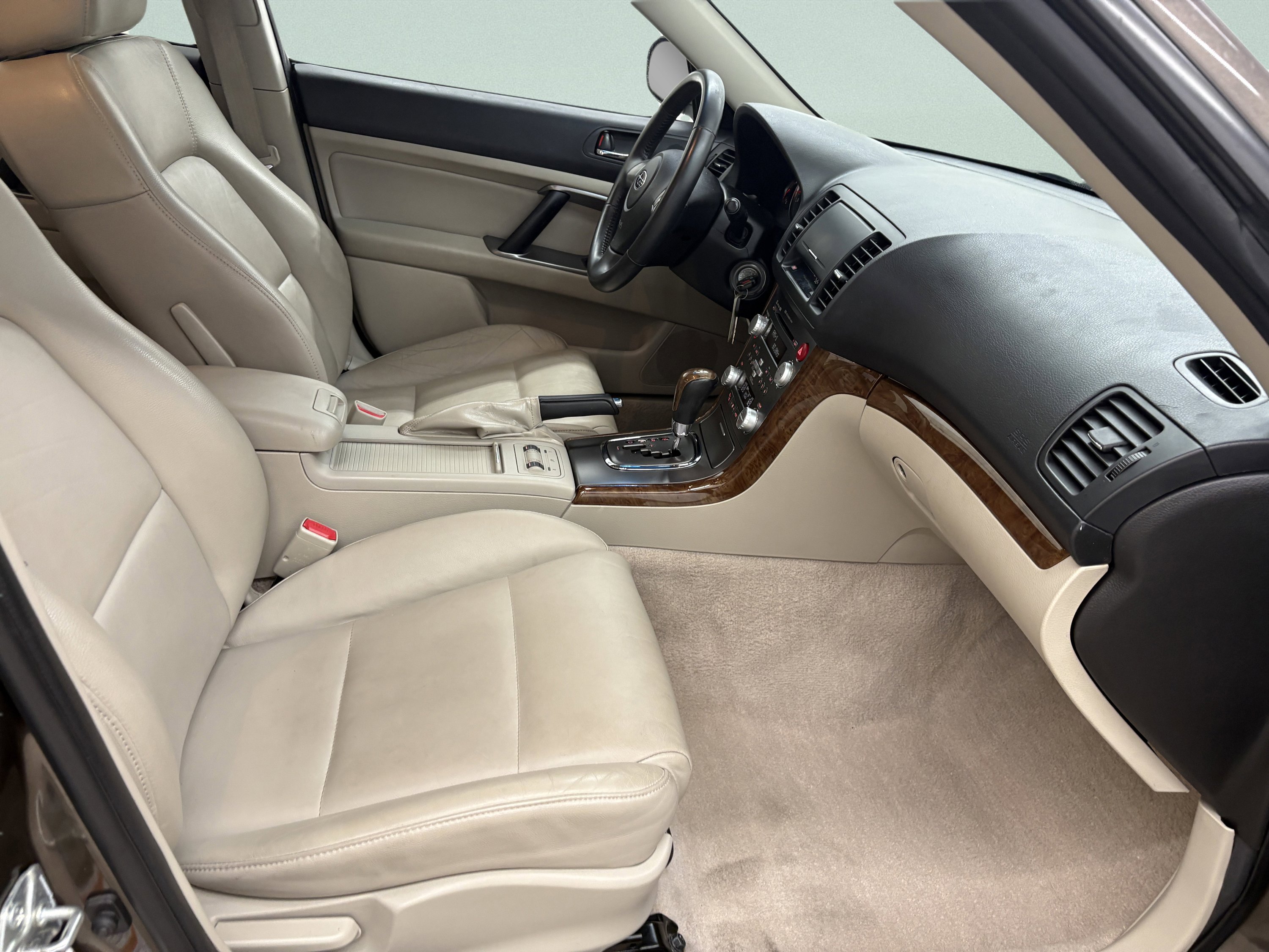 Used 2008 Subaru Legacy 2.5i Limited image 22