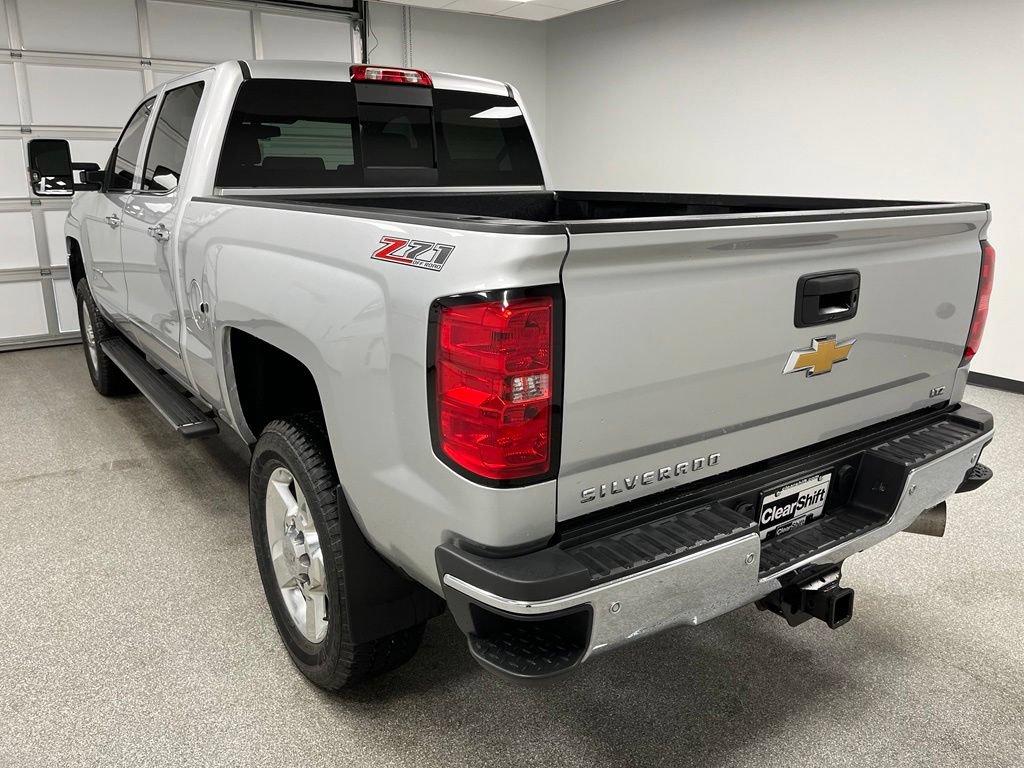 Used 2016 Chevrolet Silverado 2500 LTZ w/ Duramax Plus Package AWD/4WD image 8