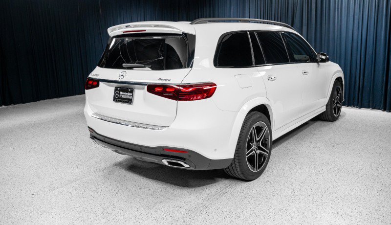 New 2026 Mercedes-Benz GLS 450 4MATIC image 5