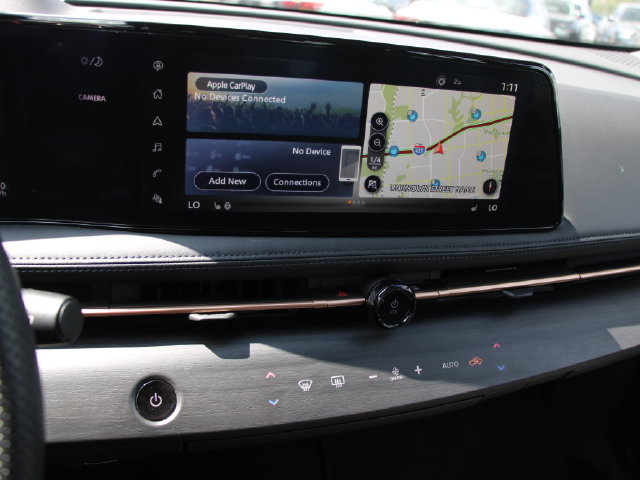 Used 2024 Nissan Ariya AWD image 17