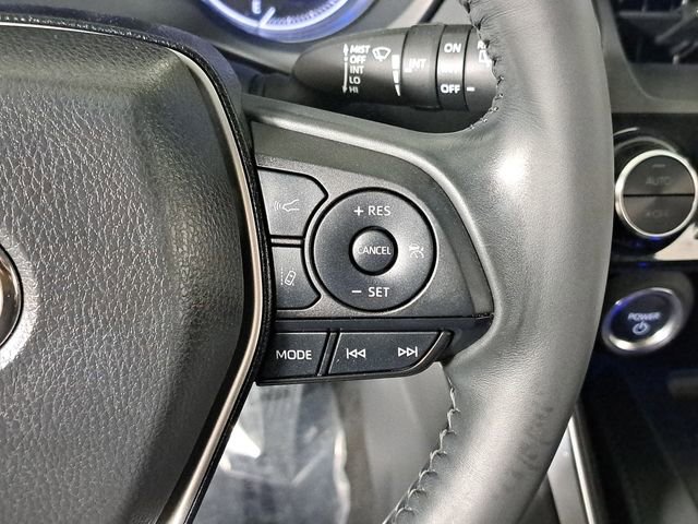 Used 2024 Toyota Venza LE image 26