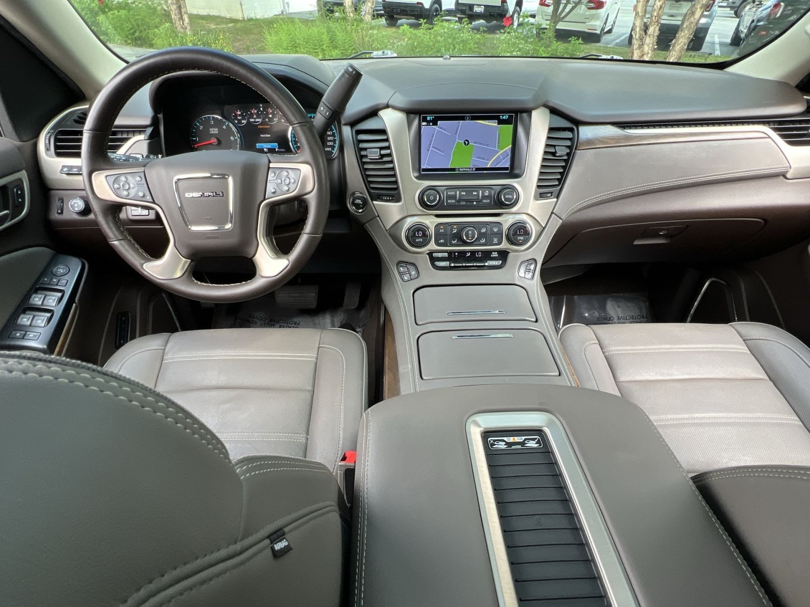 Used 2020 GMC Yukon Denali w/ Denali Ultimate Package AWD/4WD image 22
