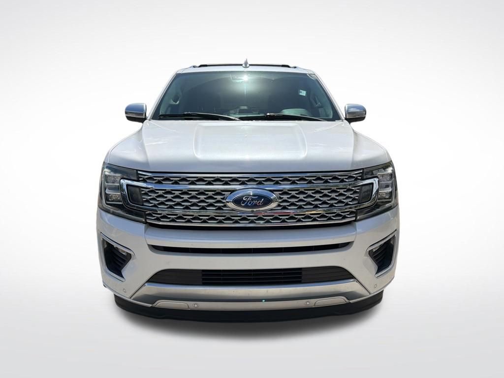 Used 2019 Ford Expedition Platinum RWD image 3