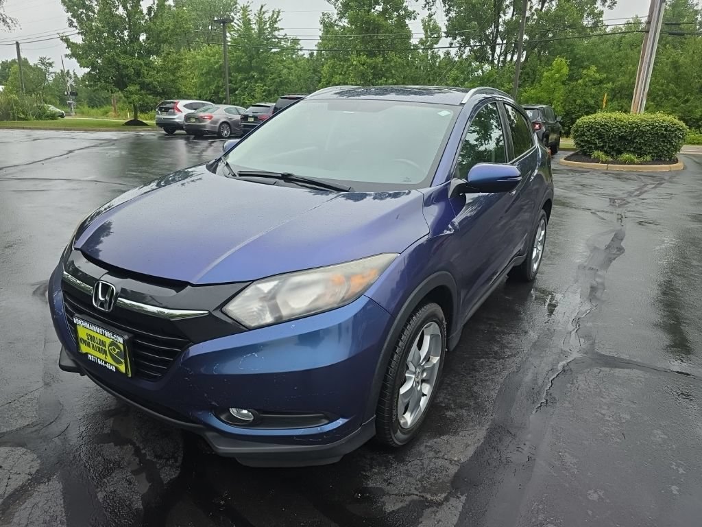Used 2017 Honda HR-V EX-L image 3